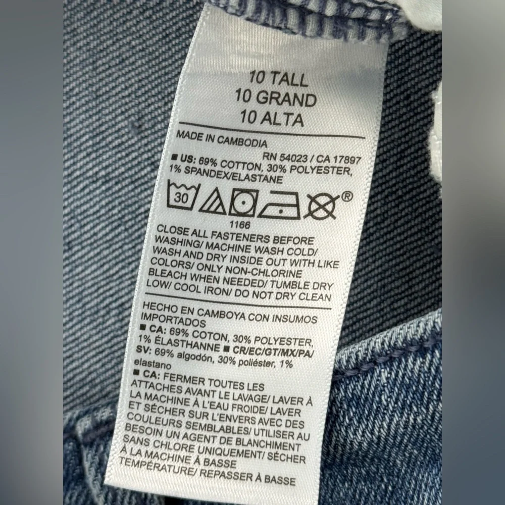 Women’s Old Navy Mid-Rise Wow Boot Cut Jeans, Size 10 Tall, Comfortable Fit - Picture 3 of 14